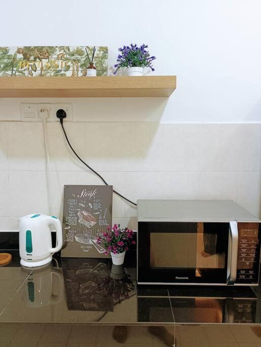 Tenang Retreat Holiday Home 3Bedroom 3Bath 2Parking Kajang Luaran gambar