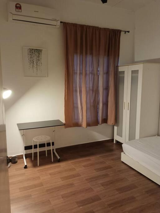 Tenang Retreat Holiday Home 3Bedroom 3Bath 2Parking Kajang Luaran gambar
